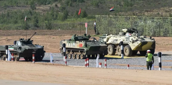 ZBD03步兵戰(zhàn)車亮相“空降排”，92A輪式裝甲車再戰(zhàn)“晴空”